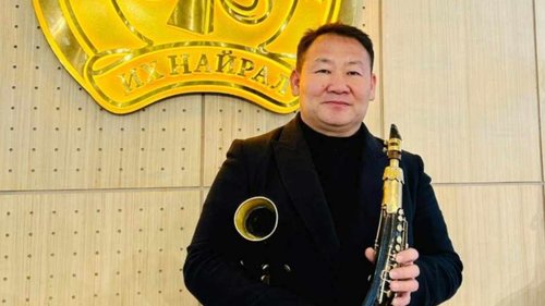 Н.Жүрмэддорж: Би Эвэр бүрээний зургаа дахь хувилбарыг бүтээсэн